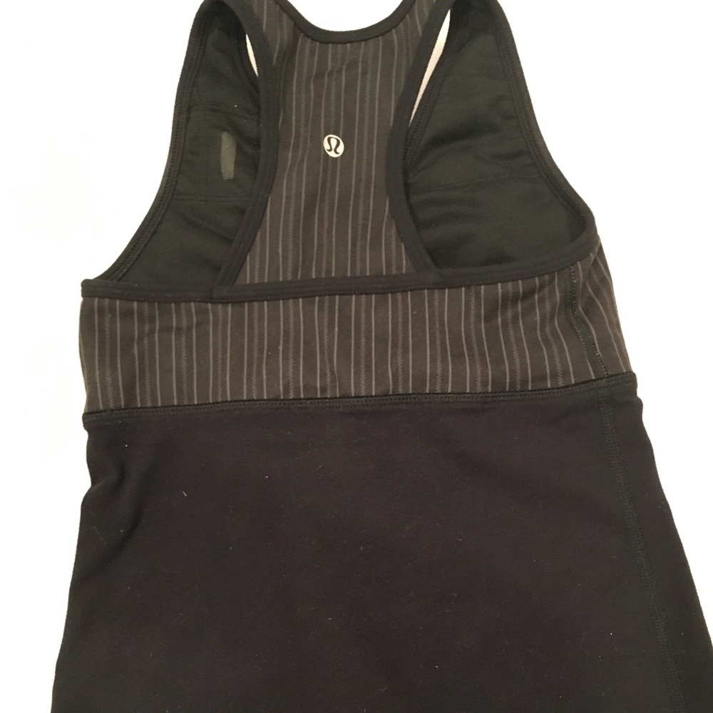 Black lulu lemon woman’s tank top